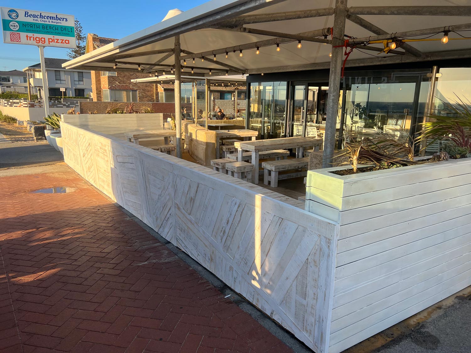 carpentry-outdoor-furniture